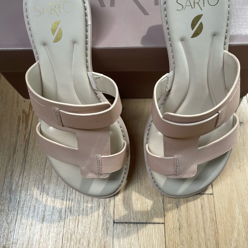 Sarto slip-on blush sandal